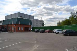 Большой просторный офис в административном здании