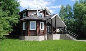 Продаю коттедж из калиброванного бревна пл. 200 кв.м. под ключ