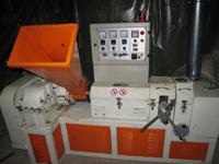 Продаю гранулятор 2007 г.в., для пленочных отходов (чистых). 50 кг-час. Турция.