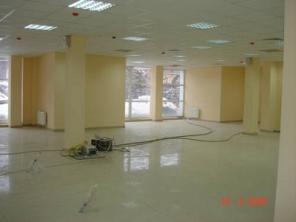 Сдам в аренду площади в Торговом Центре на Нежинской