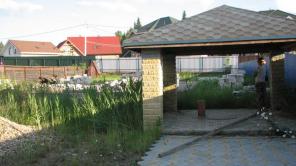 участок 8 соток в коттеджном поселке 17 км от МКАД