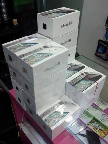 Apple, iPhone 4S 32 новых моделей Новое