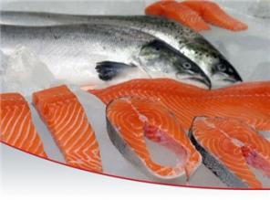 Охлажденный лосось и морепродукты