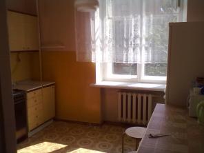 Без посредников и залогов сдам койко место м.Университет. 6000р.