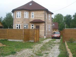 Продам дом в жилой деревне