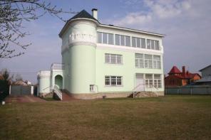 Дом 600 кв. м с участком 15 сот. 14 км от МКАД