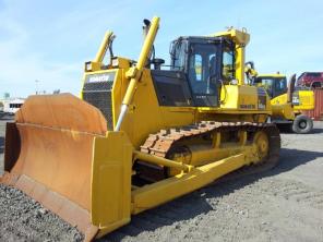 Бульдозер гусеничный Komatsu D85EX-15 2003г.в.