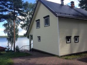 Коттедж по суточно в Карелии