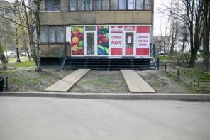 Без комиссии! 38 м. на Шотмана (рядом с метро Дыбенко)