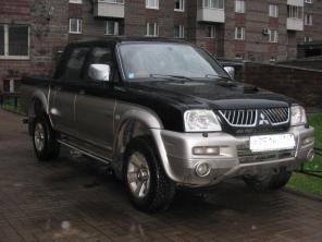  Mitsubishi L200,