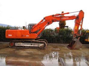 Экскаватор Гусеничный Hitachi ZX 210 2004г.