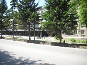 Квартира под офис, магазин, салон и т.д..