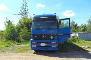 Продажа грузового мерседес-бенса 1840 actros