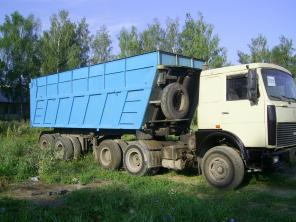 продаю сцепку маз с самосвальным полуприцепом