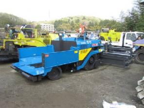 Асфальтоукладчик HANTA F45W, 2011 год