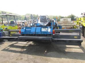 Асфальтоукладчик HANTA F45W, 2011 год