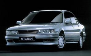 б/у запчасти для Mitsubishi Galant E32A, E33A 1988 - 1992 г.в.