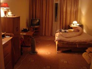 3-� ����. ��.  � ������, �������, 1 �� �� ����