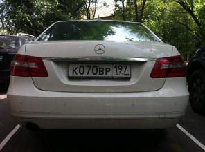 Продаётся Mercedes - Benz E-200 cgi 2010 г.в.