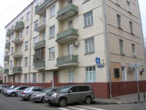 Продается 3-хкомнатная квартира м. Пушкинская, 2-ой Колобовский пер., д.2 (Дом Ильинского)