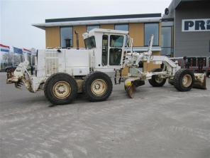 Грейдер Caterpillar 12H