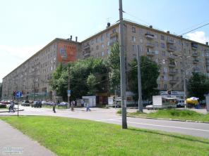 продаю 2-к. квартиру на Ленинском проспекте
