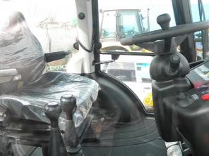 Продается экскаватор-погрузчик jcb 3cx