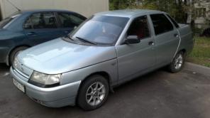 Продаю автомобиль лада 2110