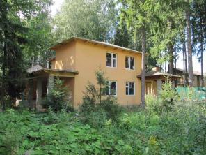 Продаем коттедж 350 кв.м в К.П "Зеленая Роща"