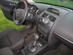 Renault Megane Classic II (красный, 2007г. в. )