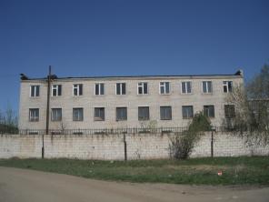 Продам 3-х этажное кирпичное здание