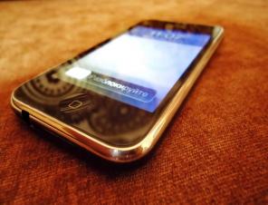 Новые iPhone 3G из Европы. Запечатаны