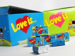 Жвачка LOVE IS... в Орле. Покупай!