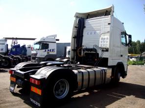 Продам тягач седельный VOLVO FH13 420