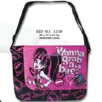 Monster High сумки, рюкзаки, портфели, сумочки, сумки через плече, сумки-почтальоны, пеналы опт