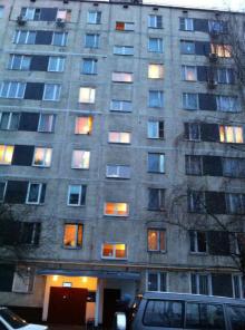 продажа 3-х к. кв. 1 минута от метро коньково