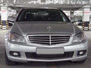 Продается автомобиль Mercedes C класс с пробегом