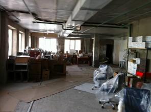 Продается 180 кв.м.помещения свободного назначения. Собственник.