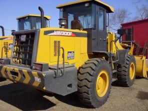 Продается новый фронтальный погрузчик XCMG LW300F, гр.-ть 3 тонны, на рычагах