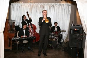 ДЖАЗОВЫЙ АНСАМБЛЬ "VISAJAZZ"