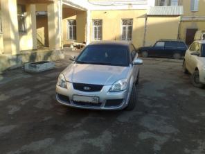 Продаётся срочно KIA-RIO