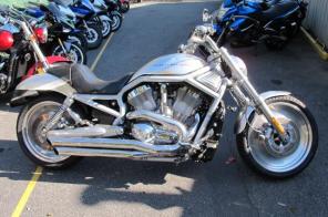 Harley-Davidson легендарные американские мотоциклы в москве продажа