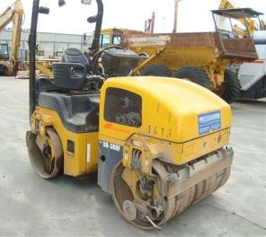Genie GS-3246- ножничный погрузчик