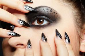 Маникюр на дому. Педикюр. SHELLAC. Наращивание ногтей. Выезд профессионалов.