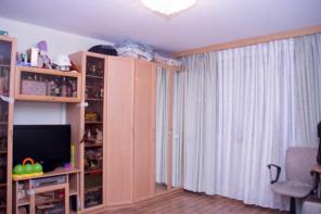 Продам 1-к квартиру, улица Академика Челомея д.8к2
