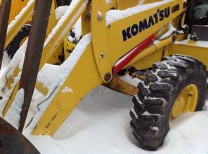    Komatsu 97s5  2008 ..  !