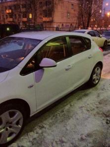 Продаю Opel Astra 2012 г.в. с пробегом 4400 км.