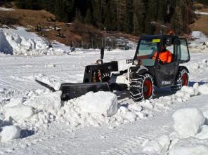  Bobcat T2250    !
