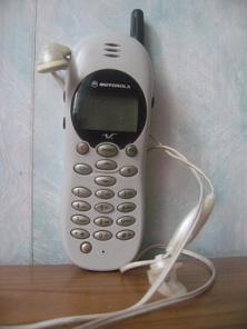 АВТОЗАПЧАСТИ Б/У : Сканер автосигнализаций ( код — грабер), Рация Motorola