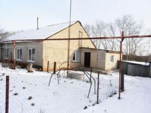 Продажа половины кирпичного дома в Добровском районе Липецкой области
